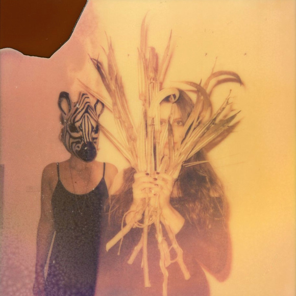 Meet your Posher, Meredith - Picture 3 of 3